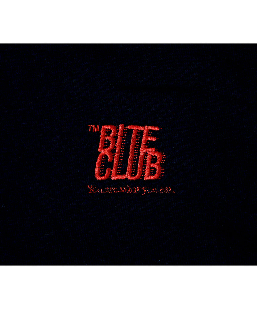 
                  
                    LAFF BAR&KITCHEN L/S Tee
                  
                
